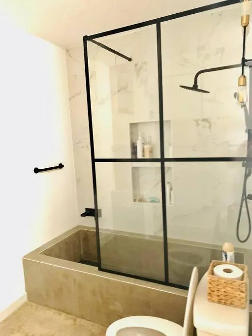 Private Rooms In Duplex Home W 4 Baths Fq Beds 1-3Ppl San Juan