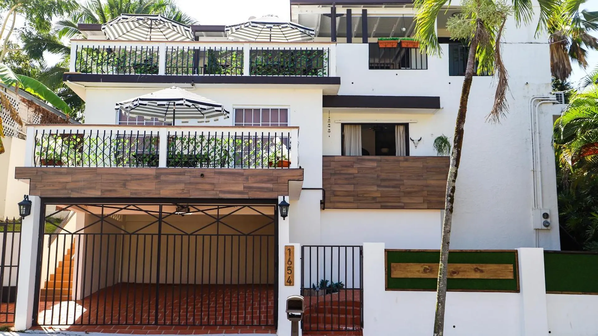 Homestay Private Rooms In Duplex Home W 4 Baths Fq Beds 1-3Ppl San Juan Puerto Rico